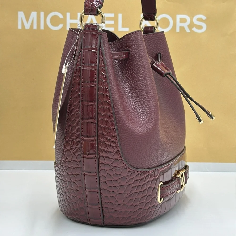 MICHAEL KORS  Reed Medium Pebbled Leather Bucket Bag Satchel Crossbody Oxblood